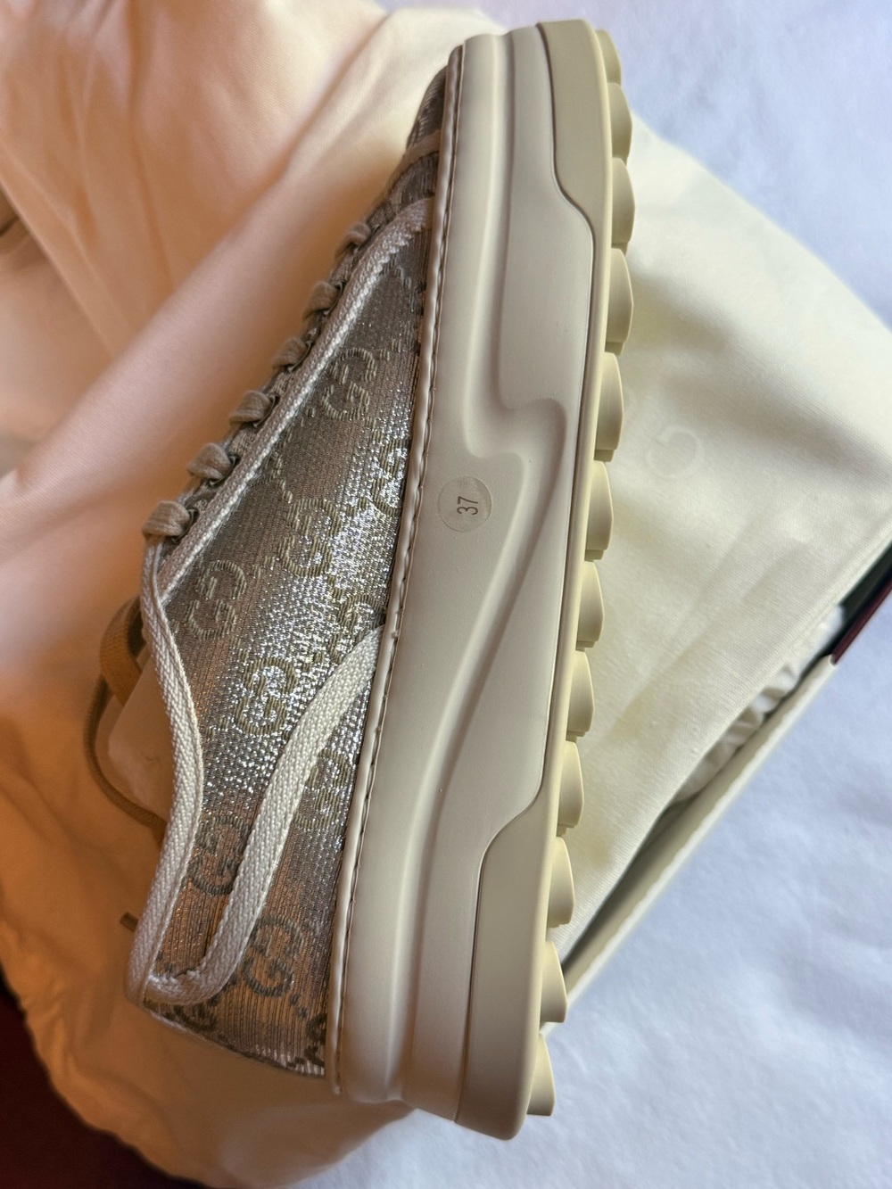 Gucci Tennis Treck GG Metallic Flatform Sneakers Sz 7 BNIB Made in Italy - Picture 5 of 6